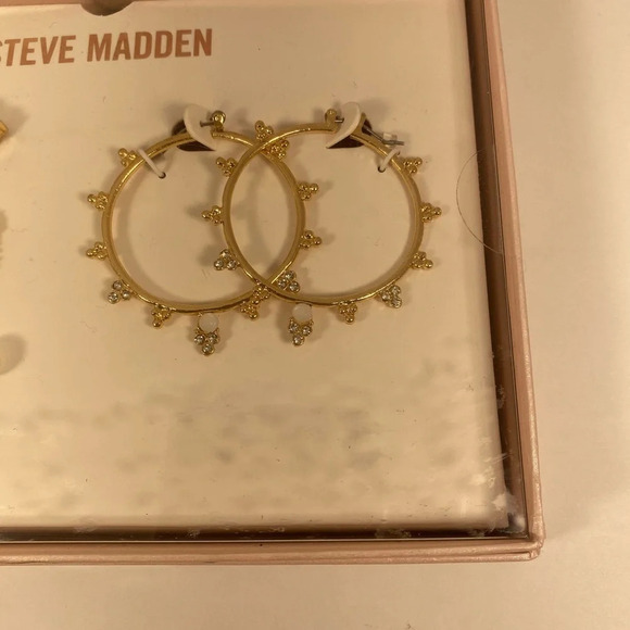🆕 Steve Madden Earring Set - Picture 5 of 5